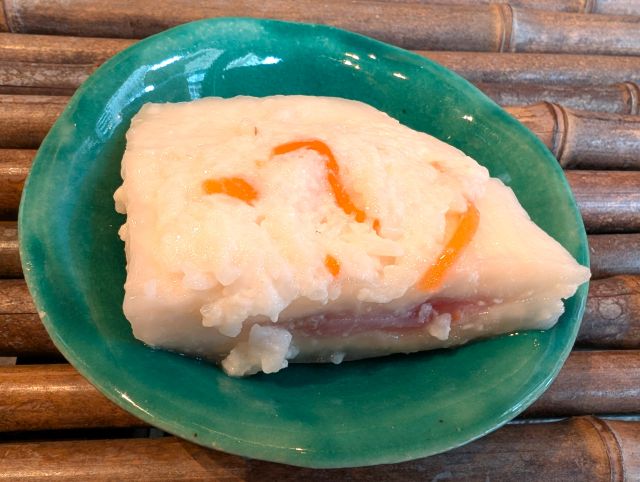 いつものと違いますが【かぶら寿司】入ってます！