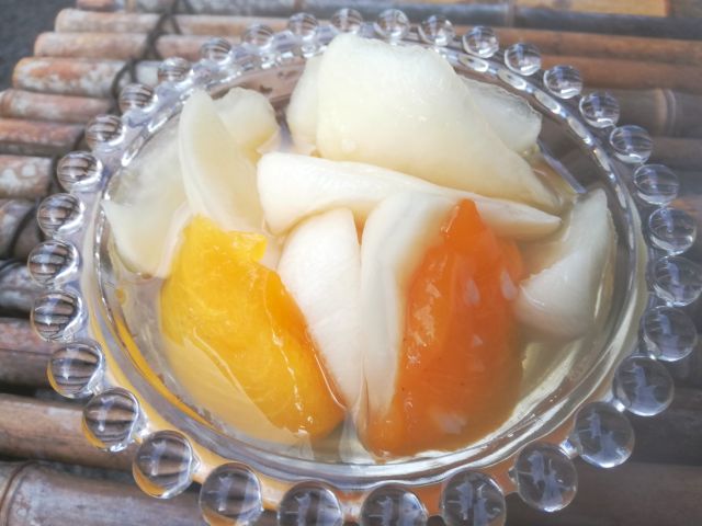 大根と柿の漬物「なごり柿」入荷してます!